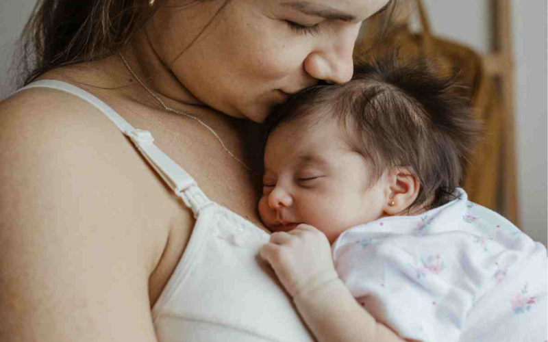 1 Masaje Posparto + Masaje de Lactancia