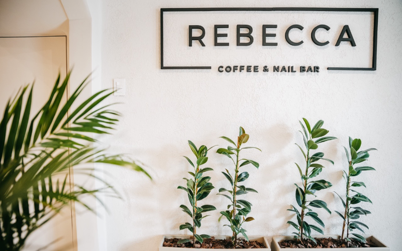 Mani + Deluxe Pedi Infinite Shine